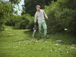 Stiga BL 130c V Elektrische Bladblazer Met Zuigfunctie - 2,6kW - 92m/s - 7m³/min -Home gereedschap 1c6692587645c6f20aba6a8eb6c81490