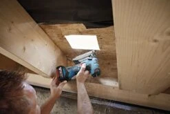 Bosch GST 18 V-LI S SOLO 18V Li-Ion Accu Decoupeerzaag Body - T-greep - Variabel - 06015A5100 -Home gereedschap 223a5417924138b1af32def512135862