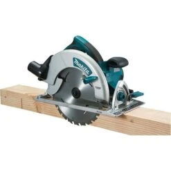 Makita 5008MG Cirkelzaag - 1800W - 210mm 12 Makita 5008MG Cirkelzaag - 1800W - 210mm -Home gereedschap 4b015d5c48c8e7a717b239270cfd04fa