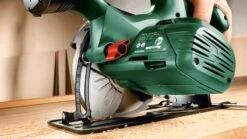 Bosch PKS 66 AF Cirkelzaag Met Geleiderail - 1600W - 0603502000 -Home gereedschap 4cdfd0d0331e93e4904b559e2dce4a59