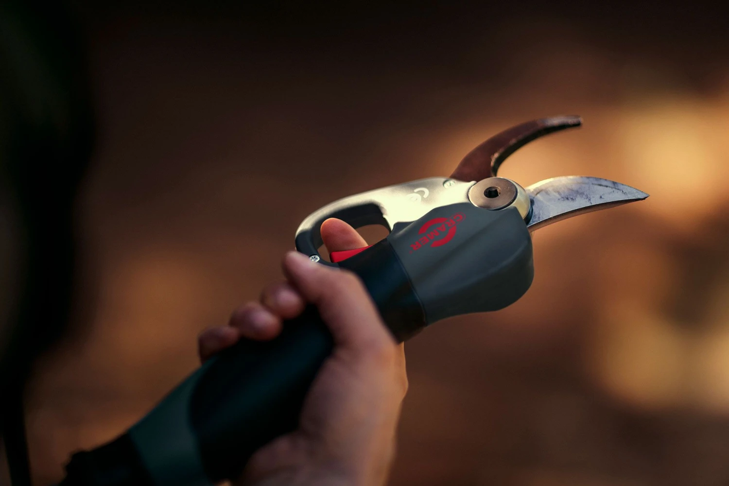 Cramer 82P 82V Li-Ion Accu Snoeischaar Body - 40 Mm - Koolborstelloos 5 Cramer 82P 82V Li-Ion Accu Snoeischaar Body - 40 Mm - Koolborstelloos - Afbeelding 5