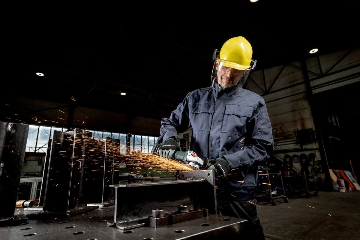 Metabo WPB 18 LT BL 11-125 Quick 18V Li-ion Accu Haakse Slijper Set (2x LiHD 5.5Ah) In MetaBox 4 Metabo WPB 18 LT BL 11-125 Quick 18V Li-ion Accu Haakse Slijper Set (2x LiHD 5.5Ah) In MetaBox - Afbeelding 4