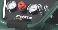 Metabo Power 250-10 W OF Compressor - 1500W - 10 Bar - 10L - 100 L/min - 601544000 -Home gereedschap 8a167285c14cc22a3b02ecfb49eb8d24