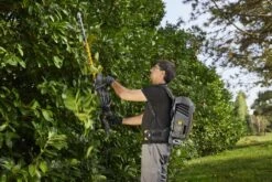 Stiga HT 900e Accu Heggenschaar Body - 60cm - 40mm -Home gereedschap 8deeb40588b751aebb91ef03f5a71a62