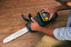 Stiga CS 700e Accu Kettingzaag Body - 35cm - 20m/sec -Home gereedschap a1e4759912a6f10e3544c1a931a44713