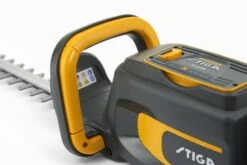 Stiga HT 700e Accu Heggenschaar Body - 56cm - 34mm -Home gereedschap bf94536a11c1638839623453c5aaabff