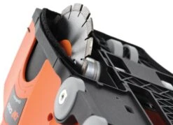 Spit D60 Sleuvenzaagmachine Set In Koffer - 1600W - 140mm - Incl. Diamantschijven -Home gereedschap e6ddb18118a59b4190a0a4b77e43cf3a