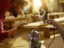 Bosch UniversalVac 15 Bouwstofzuiger - 1000W - 15L - 06033D1100 -Home gereedschap e7c0dd8ba19a1af0b5373dee16f114d5