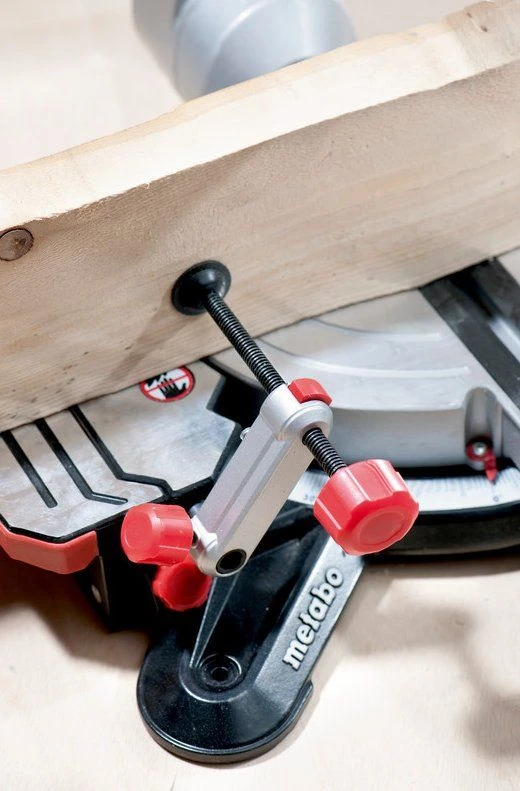 Metabo KGSV 216 M Afkortzaag - 1700W - 216 X 30mm - 619261000 2 Metabo KGSV 216 M Afkortzaag - 1700W - 216 X 30mm - 619261000 - Afbeelding 2